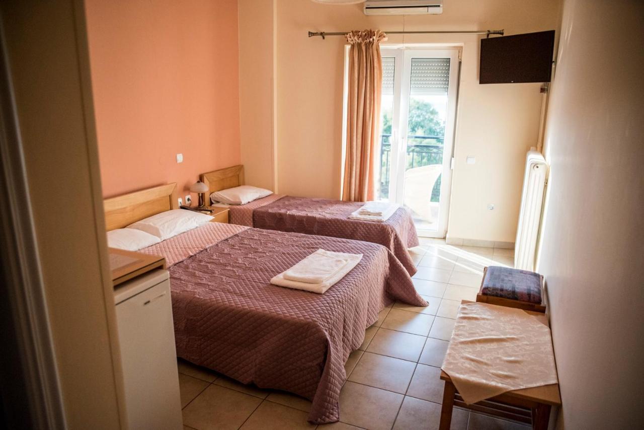 Mytilíni Zoumboulis Rooms מראה חיצוני תמונה