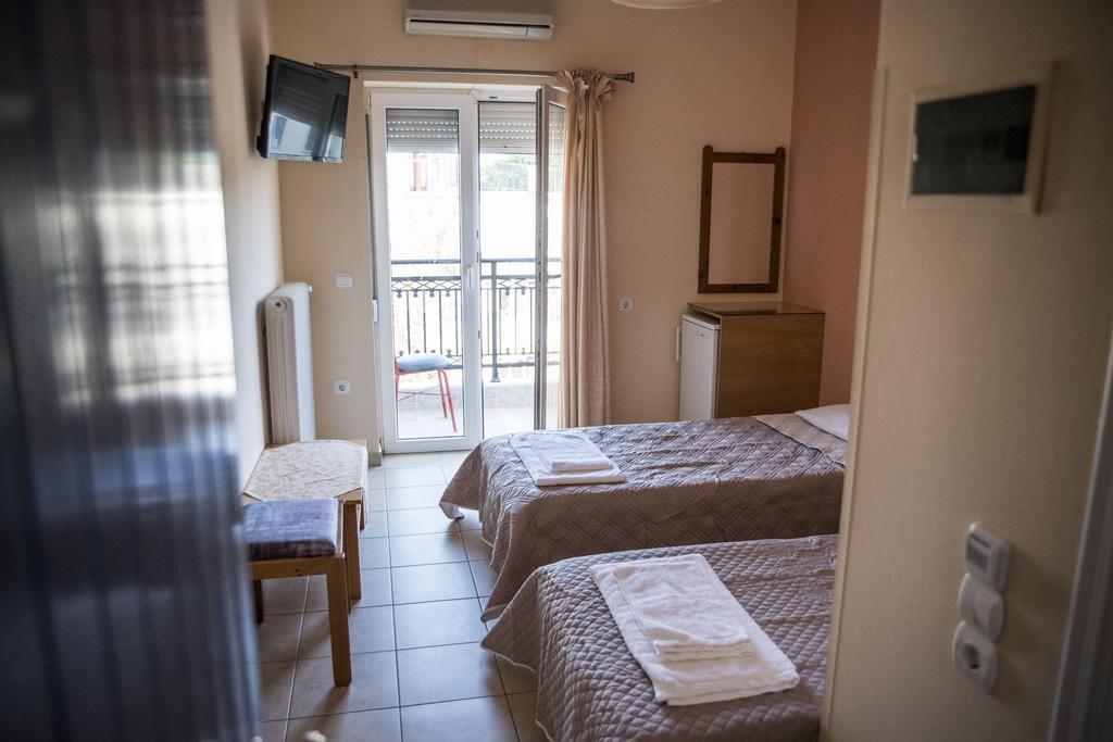 Mytilíni Zoumboulis Rooms מראה חיצוני תמונה