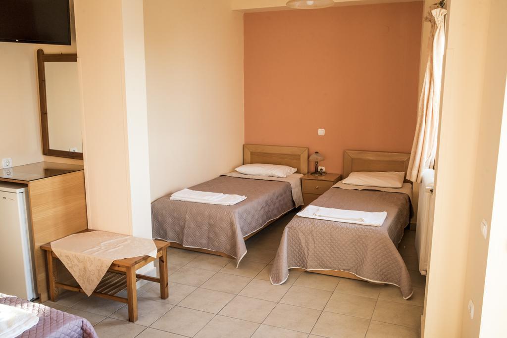 Mytilíni Zoumboulis Rooms מראה חיצוני תמונה
