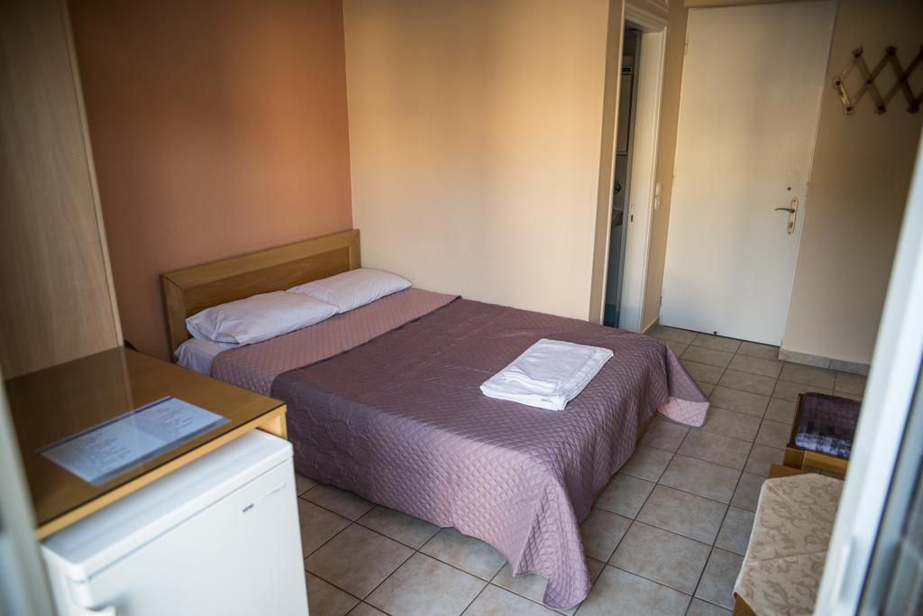 Mytilíni Zoumboulis Rooms מראה חיצוני תמונה